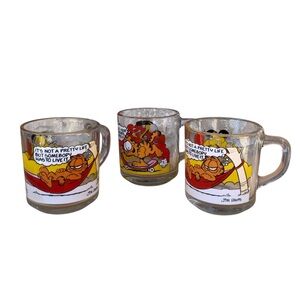 Vintage 1978 USA Made Set Of 3 Collectible McDonald's Garfield Glass Mugs.